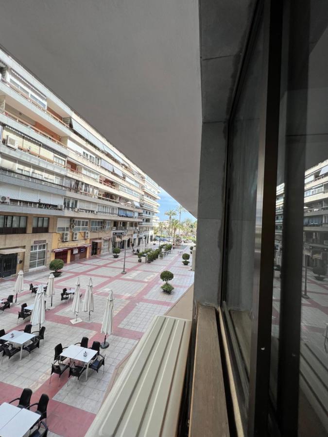 אליקאנטה Pension La Parada מראה חיצוני תמונה
