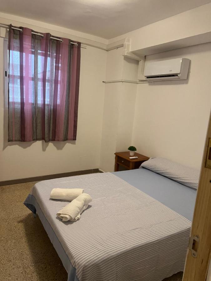 אליקאנטה Pension La Parada מראה חיצוני תמונה